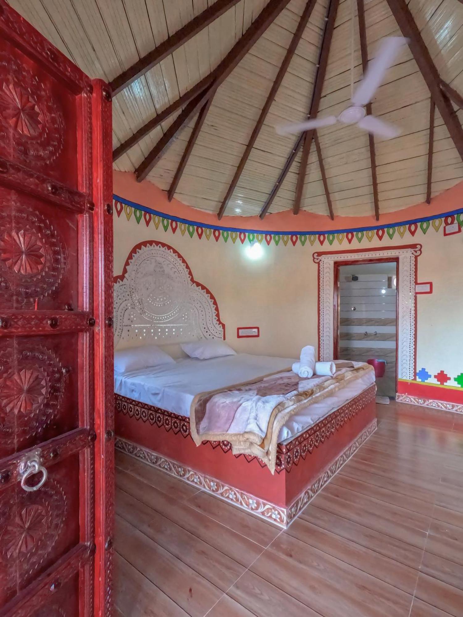 Dholavira Village Resort Exterior photo